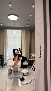 Lesia Nikituk feet photo 5