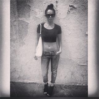 Lesley-Ann Brandt feet photo thumbnail