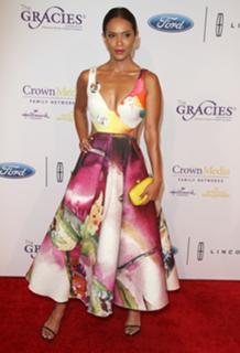 Lesley-Ann Brandt feet photo thumbnail