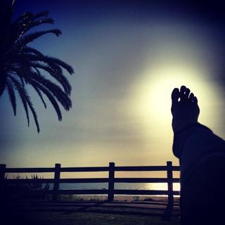 Lesley-Ann Brandt feet photo thumbnail