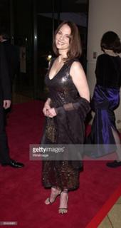 Lesley Ann Warren feet photo 11