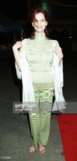 Lesley Ann Warren feet photo 3