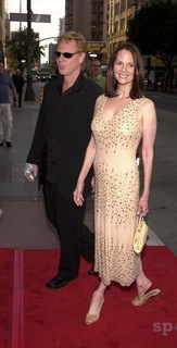 Lesley Ann Warren feet photo 13