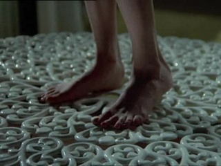 Lesley Ann Warren feet photo 8