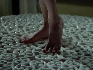 Lesley Ann Warren feet photo 7