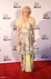 Lesley Stahl feet photo 10