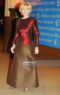 Lesley Stahl feet photo 8