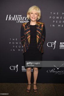 Lesley Stahl feet photo 4
