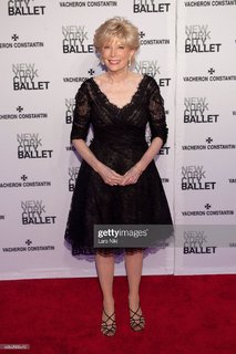 Lesley Stahl feet photo 3