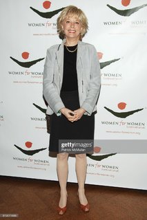 Lesley Stahl feet photo 18