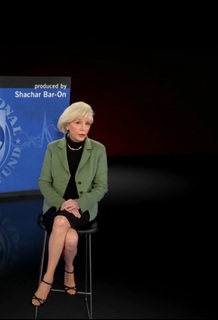 Lesley Stahl feet photo 10