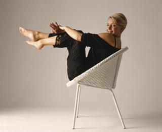 Leslie Ash feet photo 12