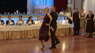 Leslie Bibb feet photo thumbnail
