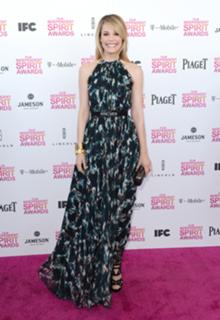 Leslie Bibb feet photo thumbnail