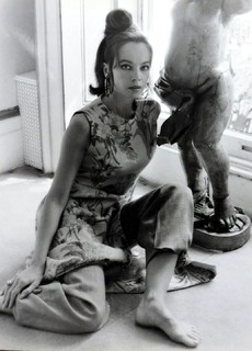Leslie Caron feet photo 19