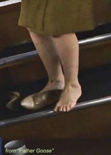 Leslie Caron feet photo 2