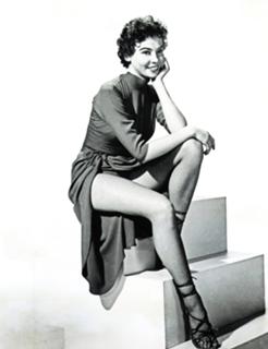 Leslie Caron feet photo 13