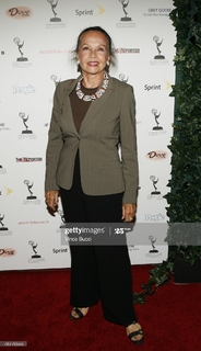 Leslie Caron feet photo 11