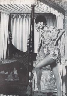 Leslie Caron feet photo 6