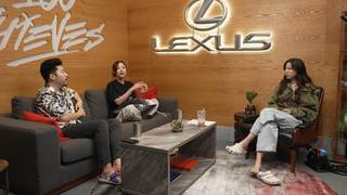 Leslie Fu feet photo thumbnail