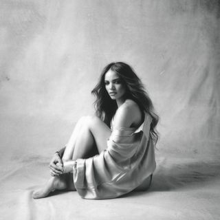 Leslie Grace feet photo 10