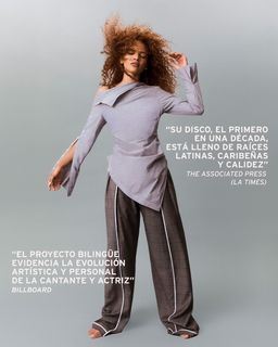 Leslie Grace feet photo 2
