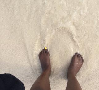 Leslie Jones feet photo 3