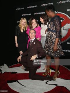 Leslie Jones feet photo 15