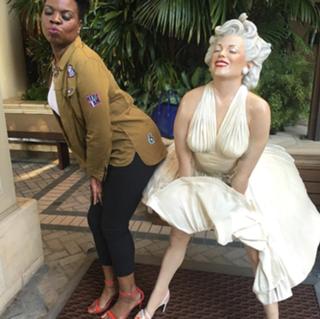 Leslie Jones feet photo 7