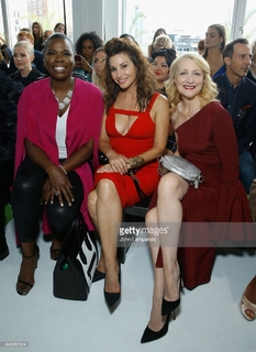 Leslie Jones feet photo 15