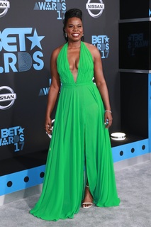 Leslie Jones feet photo 2