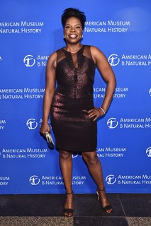 Leslie Jones feet photo 16