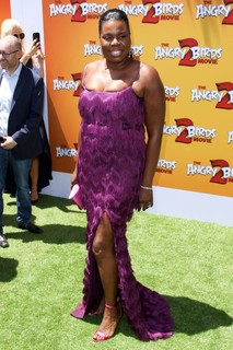 Leslie Jones feet photo 15