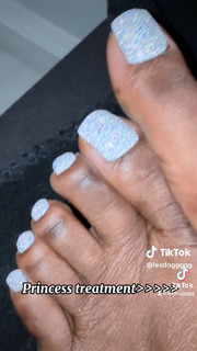 Leslie Jones feet photo 7