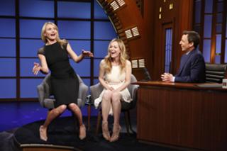 Leslie Mann feet photo thumbnail