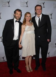Leslie Mann feet photo thumbnail