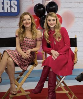 Leslie Mann feet photo 1