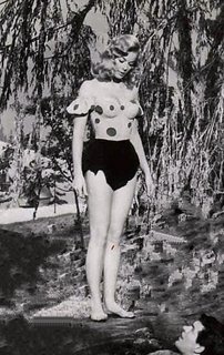 Leslie Parrish feet photo 5