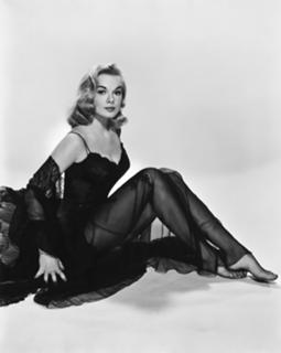 Leslie Parrish feet photo 10