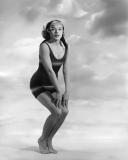 Leslie Parrish feet photo 2