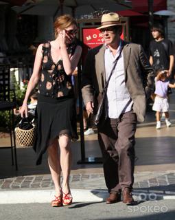 Leslie Stefanson feet photo 5