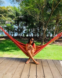 Lesslie Polinesia feet photo 17