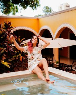 Lesslie Polinesia feet photo 15