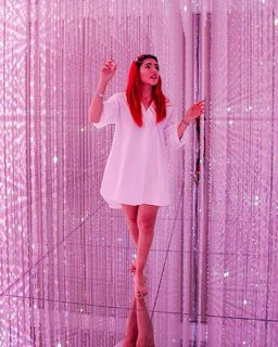 Lesslie Polinesia feet photo 12