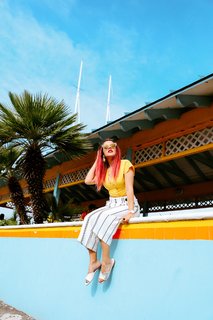 Lesslie Polinesia feet photo 1
