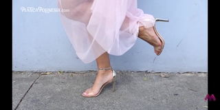 Lesslie Polinesia feet photo 10