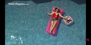 Lesslie Polinesia feet photo 5