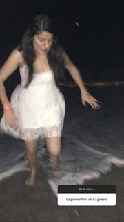 Lesslie Polinesia feet photo 15