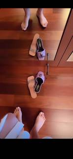 Lesslie Polinesia feet photo 11