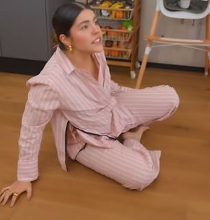 Lesslie Polinesia feet photo 13